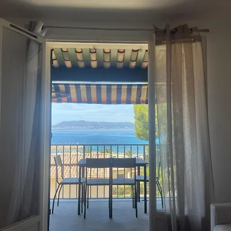 Apartment Joli En Front De Mer Saint-Cyr-sur-Mer